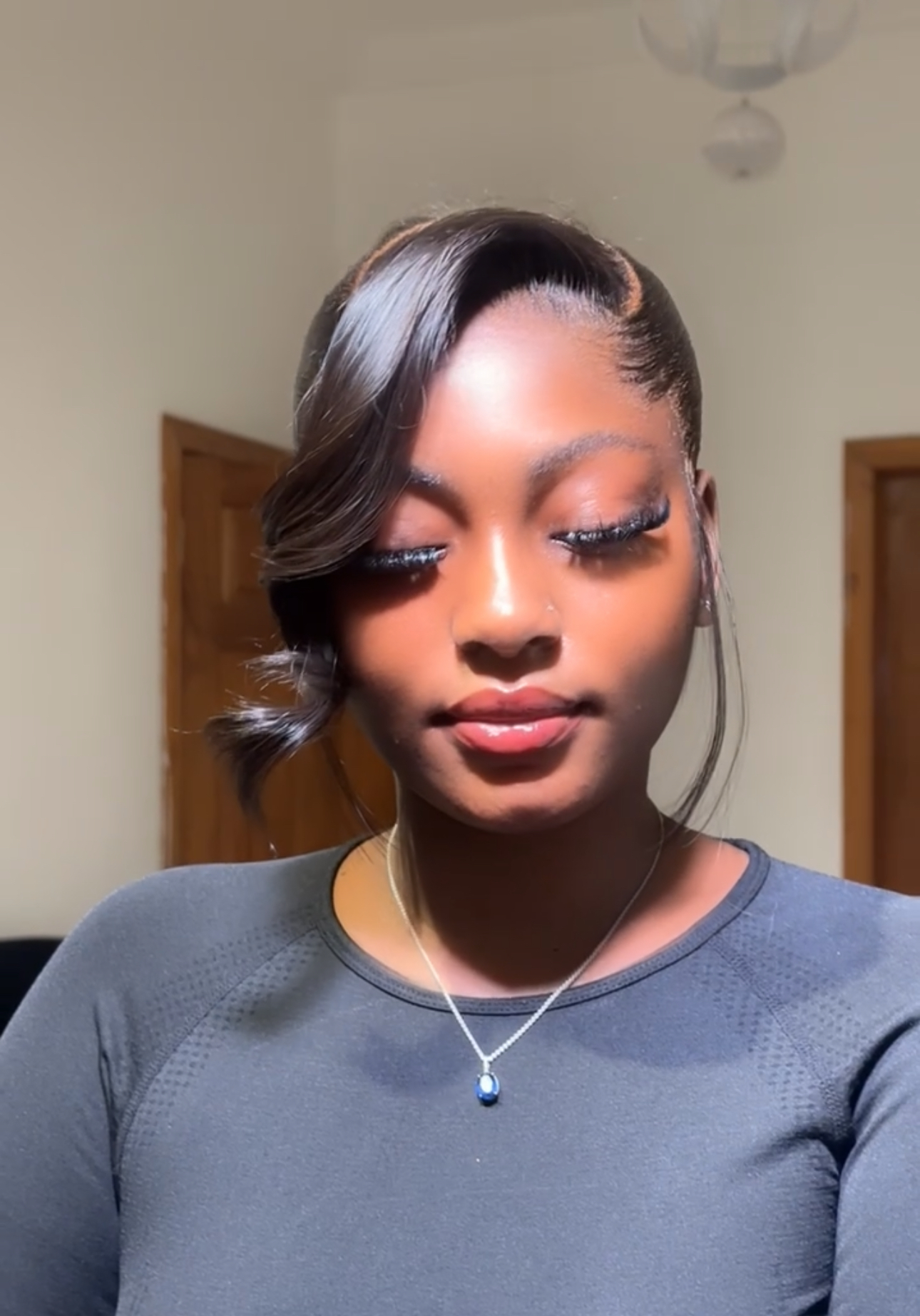 Frontal hairline  - Image 3