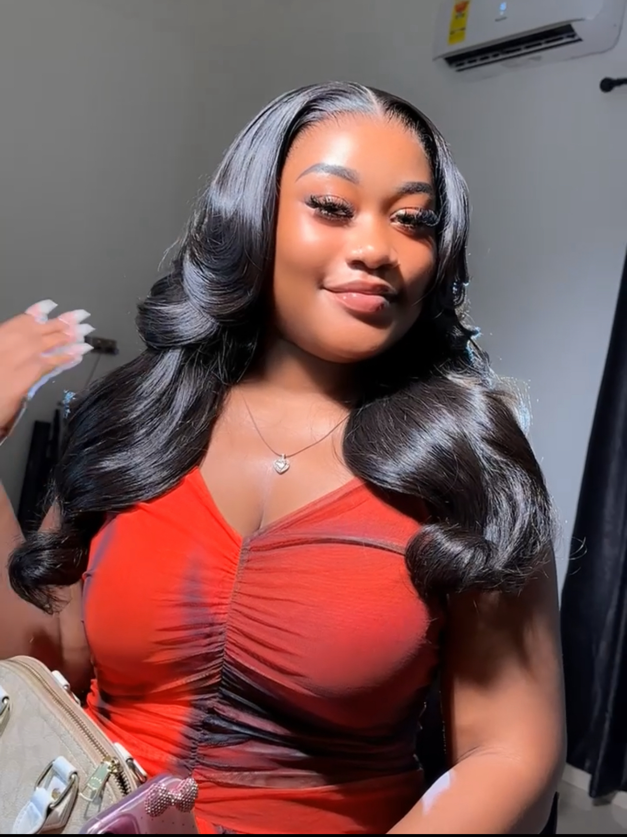 frontal installation with layers - Image 3